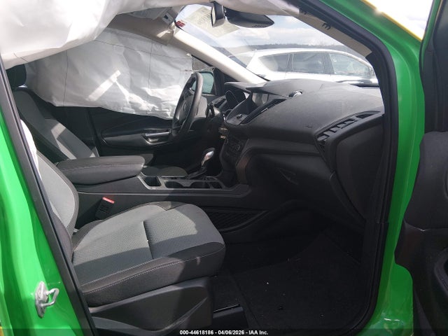 Продаж на аукціоні авто 2019 Ford Escape Se, vin: 1FMCU9GD8KUA49498, номер лоту: 44618186