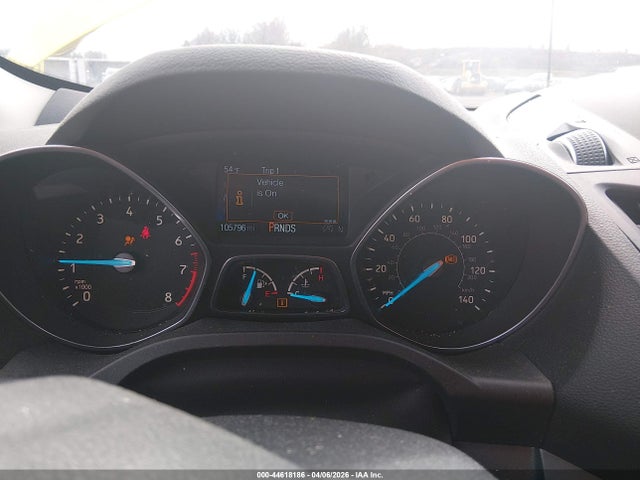 Продаж на аукціоні авто 2019 Ford Escape Se, vin: 1FMCU9GD8KUA49498, номер лоту: 44618186