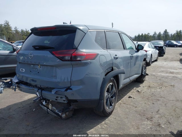 5N1BT3BB1TC697421 Nissan ROGUE SV