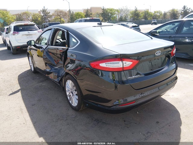 2015 FORD FUSION HYBRID 3FA6P0LU7FR118713 Photo 2