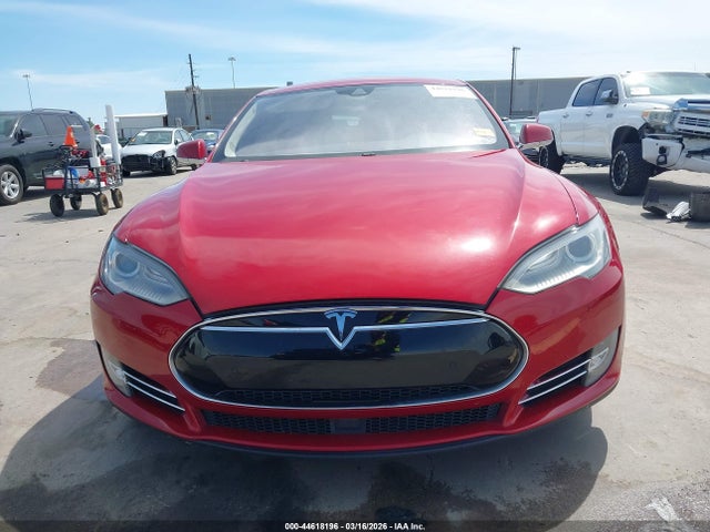44618196 :رقم المزاد ، 5YJSA1S27FF087514 vin ، 2015 Tesla Model S 70d/85d/p85d مزاد بيع