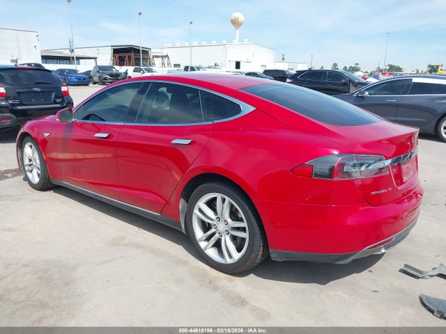 44618196 :رقم المزاد ، 5YJSA1S27FF087514 vin ، 2015 Tesla Model S 70d/85d/p85d مزاد بيع