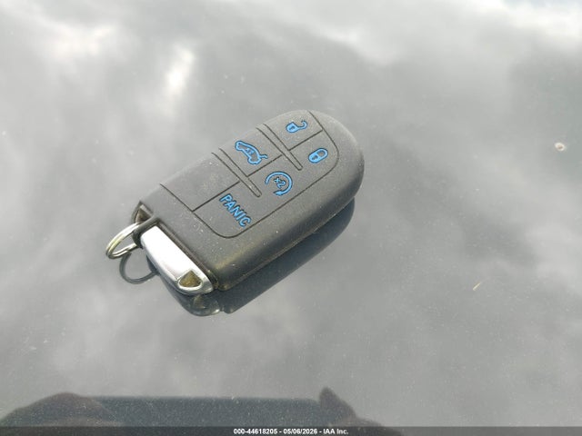 44618205 :رقم المزاد ، 1C4RJFAG9JC420987 vin ، 2018 Jeep Grand Cherokee Upland 4x4 مزاد بيع