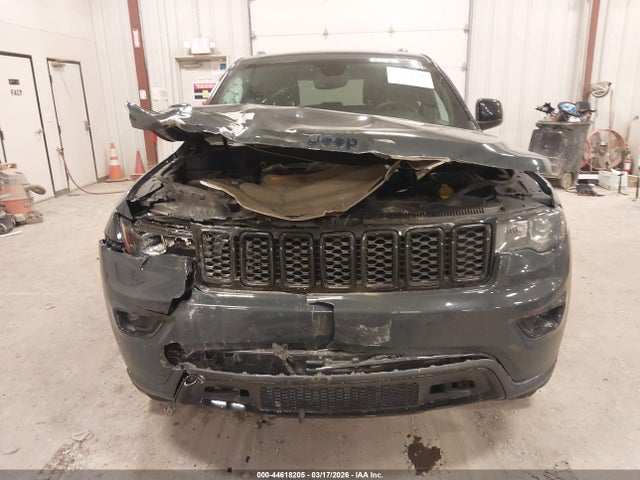 44618205 :رقم المزاد ، 1C4RJFAG9JC420987 vin ، 2018 Jeep Grand Cherokee Upland 4x4 مزاد بيع