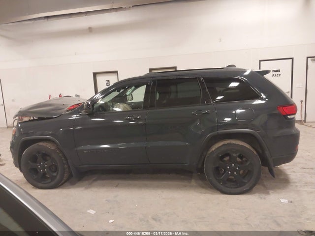 44618205 :رقم المزاد ، 1C4RJFAG9JC420987 vin ، 2018 Jeep Grand Cherokee Upland 4x4 مزاد بيع