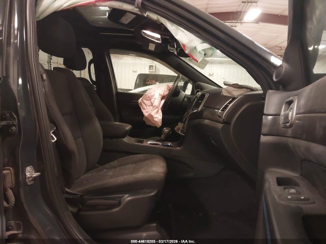44618205 :رقم المزاد ، 1C4RJFAG9JC420987 vin ، 2018 Jeep Grand Cherokee Upland 4x4 مزاد بيع