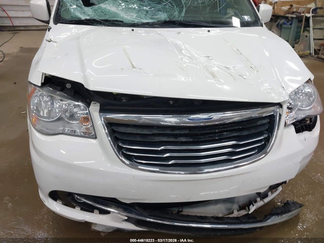 2011 Chrysler Town & Country Touring მანქანა იყიდება აუქციონზე, vin: 2A4RR5DG0BR676646, აუქციონის ნომერი: 44618223
