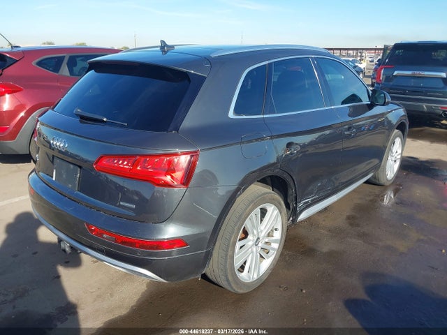 WA1BNAFY6K2030666 Audi Q5 45 Premium