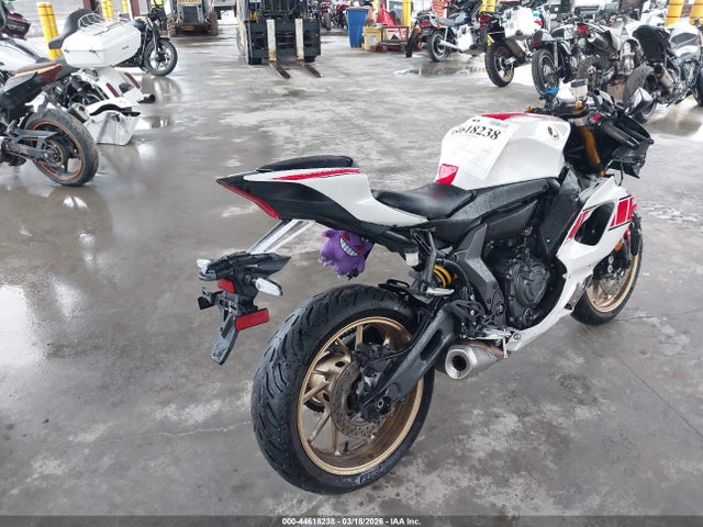 2022 YAMAHA YZFR7 JYARM38E9NA003229 Photo 3