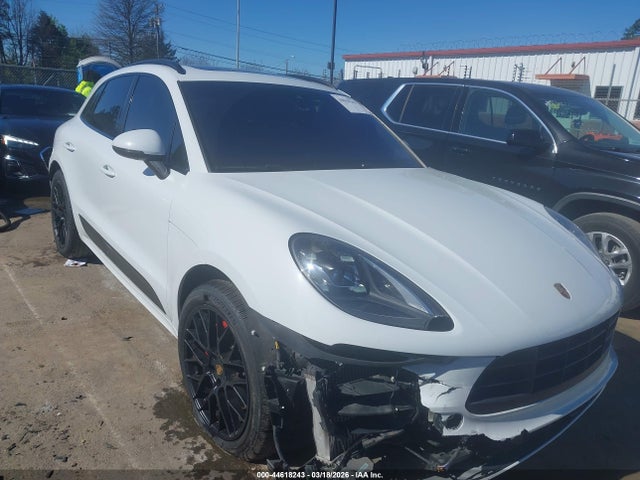 44618243 :رقم المزاد ، WP1AG2A58JLB64004 vin ، 2018 Porsche Macan Gts مزاد بيع