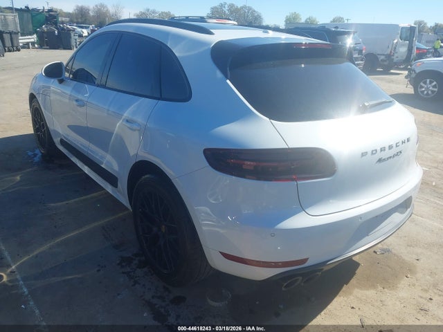 Продаж на аукціоні авто 2018 Porsche Macan Gts, vin: WP1AG2A58JLB64004, номер лоту: 44618243