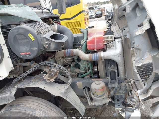 Aukcja sprzedaży 2016 Volvo Vn Vnl, vin: 4V4NC9EH3GN969602, numer aukcji: 44618246