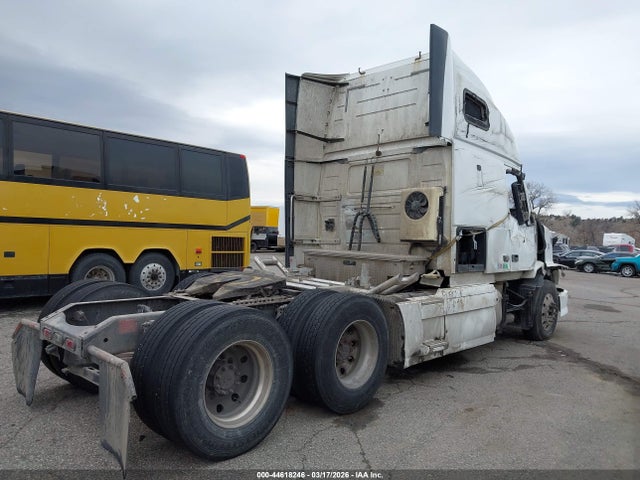 Aukcja sprzedaży 2016 Volvo Vn Vnl, vin: 4V4NC9EH3GN969602, numer aukcji: 44618246