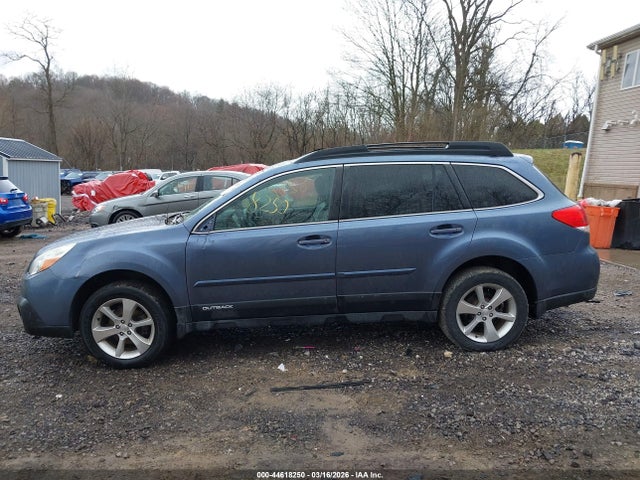 Aukcja sprzedaży 2013 Subaru Outback 2.5i Limited, vin: 4S4BRBKC8D3265640, numer aukcji: 44618250