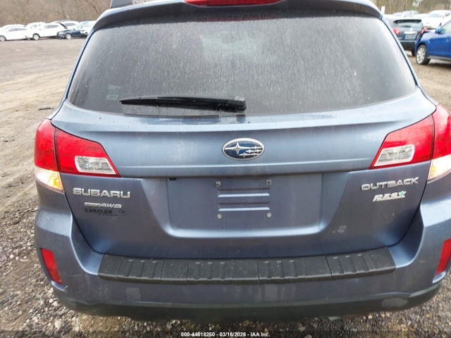 Aukcja sprzedaży 2013 Subaru Outback 2.5i Limited, vin: 4S4BRBKC8D3265640, numer aukcji: 44618250