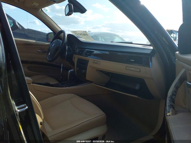 2009 Bmw 328i მანქანა იყიდება აუქციონზე, vin: WBAPH73519E128879, აუქციონის ნომერი: 44618257