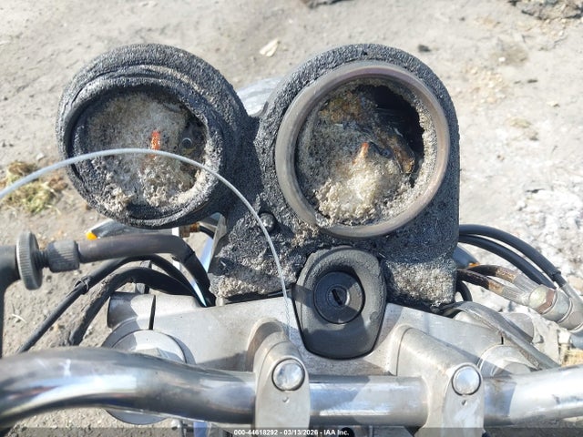 Продажа на аукционе авто 2001 Suzuki Sv650 S, vin: JS1VP52A712104280, номер лота: 44618292