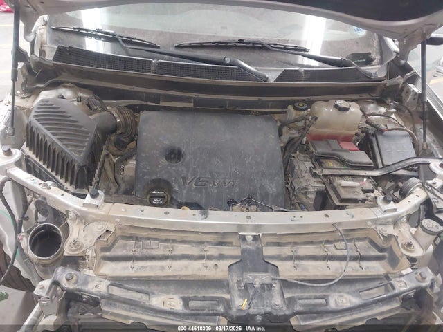 1GNEVGKW5KJ300106 Chevrolet Traverse 1lt
