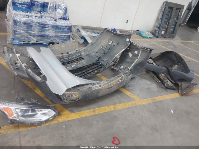 1GNEVGKW5KJ300106 Chevrolet Traverse 1lt