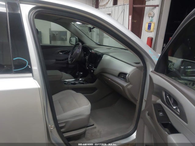 1GNEVGKW5KJ300106 Chevrolet Traverse 1lt