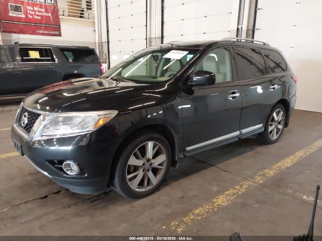 Nissan Pathfinder Platinum 2016 5N1AR2MM2GC668941 Image 2