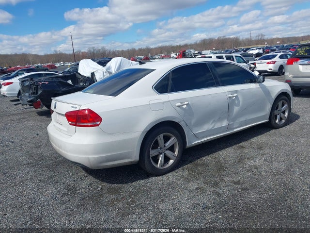 2013 Volkswagen Passat 2.0l Tdi Se მანქანა იყიდება აუქციონზე, vin: 1VWBN7A30DC007219, აუქციონის ნომერი: 44618311