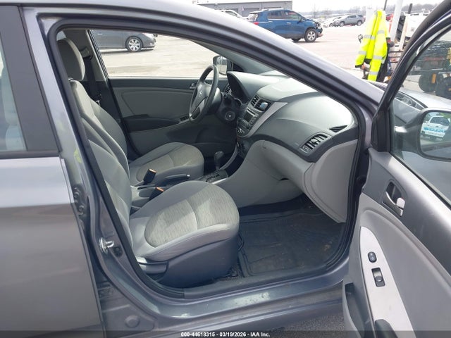 KMHCT4AE5HU317858 Hyundai ACCENT SE