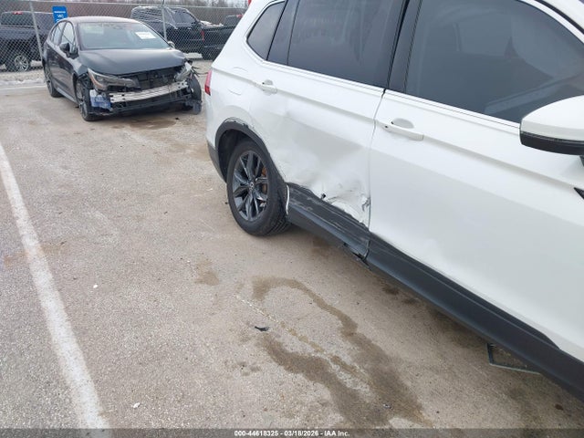 Продаж на аукціоні авто 2023 Volkswagen Tiguan 2.0t Se, vin: 3VVMB7AX2PM068258, номер лоту: 44618325