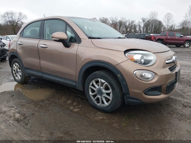2017 FIAT 500X ZFBCFXAB2HP614641