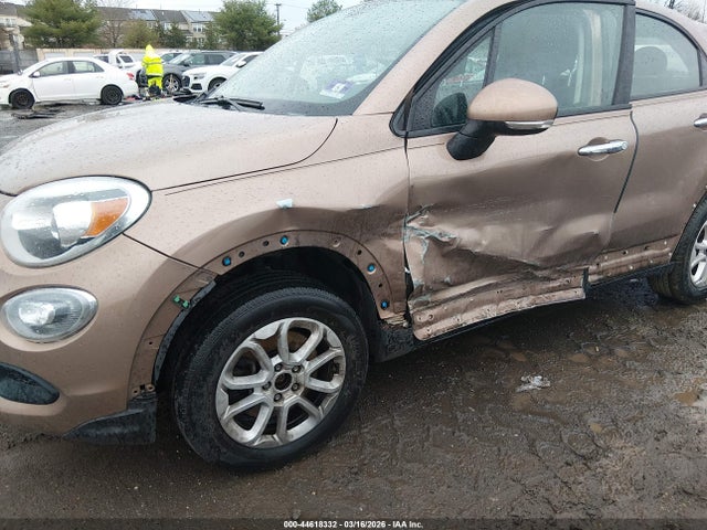 2017 FIAT 500X ZFBCFXAB2HP614641 Photo 5