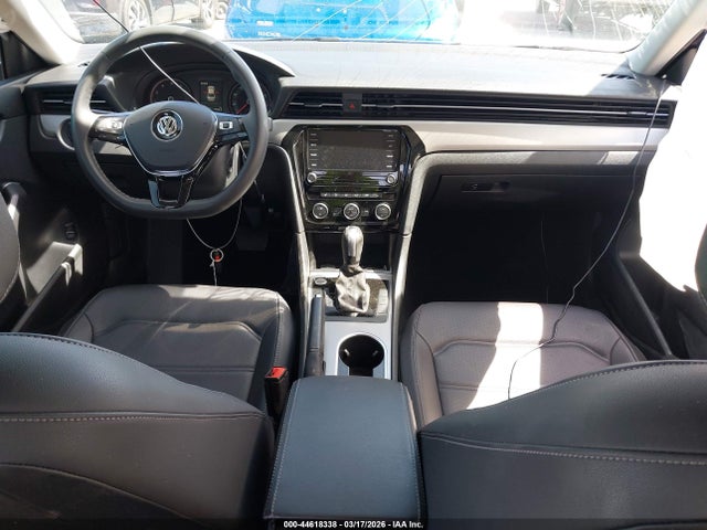Aukcja sprzedaży 2022 Volkswagen Passat 2.0t Se, vin: 1VWSA7A39NC004588, numer aukcji: 44618338