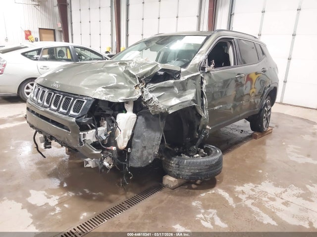 44618341 :رقم المزاد ، 3C4NJDCBXHT634308 vin ، 2017 Jeep New Compass Limited 4x4 مزاد بيع