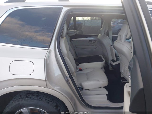 Продаж на аукціоні авто 2016 Volvo Xc90 T5 Momentum, vin: YV4102KK3G1059379, номер лоту: 44618371