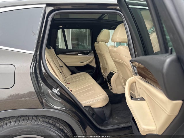 2018 BMW X3 5UXTR9C59JLC75432 Photo 7