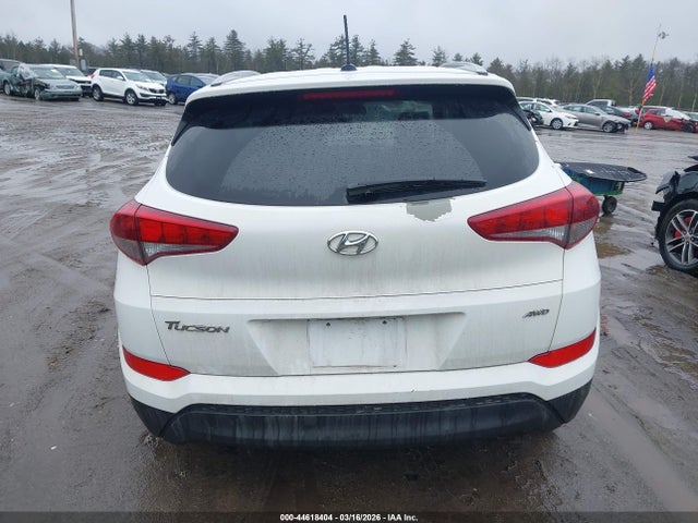 KM8J3CA47HU515866 Hyundai TUCSON SE