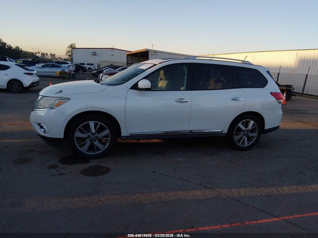 Nissan Pathfinder Platinum 2015 5N1AR2MN9FC646118 Image 14