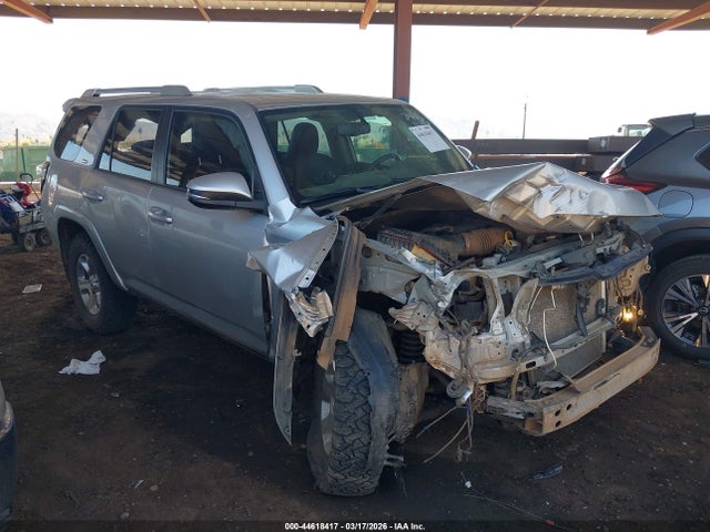 2016 TOYOTA 4RUNNER JTEBU5JR8G5312972