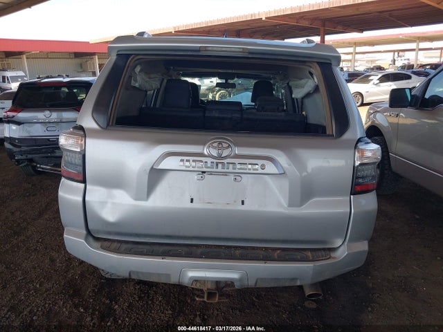 Toyota 4runner Sr5 Premium 2016 JTEBU5JR8G5312972 Image 17