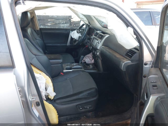 2016 TOYOTA 4RUNNER JTEBU5JR8G5312972 Photo 4