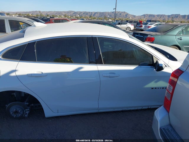 1G1ZG5ST4PF159143 Chevrolet Malibu Fwd Rs