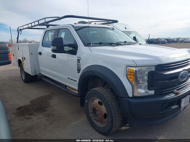 Ford F-550 Chassis Xl 2017 1FD0W5HT6HED87996 Image 13