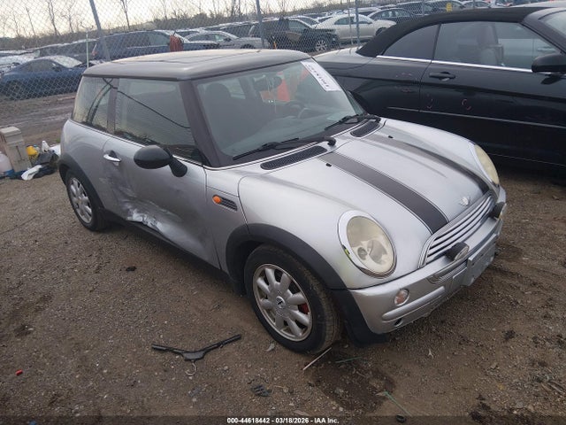 2003 MINI COOPER WMWRC33413TJ52383