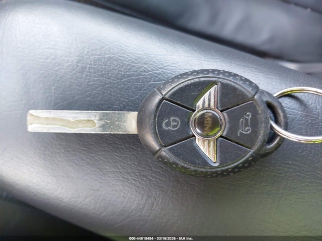 2007 MINI COOPER S WMWRH33517TL95403 Photo 10