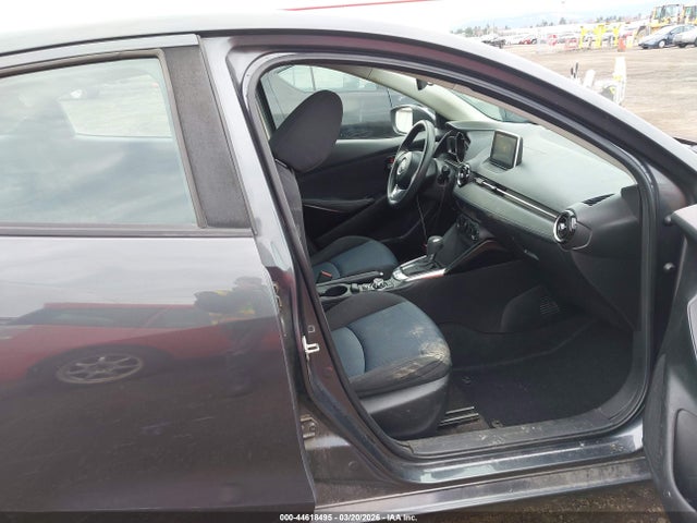 3MYDLBYV5HY178932 Toyota YARIS IA