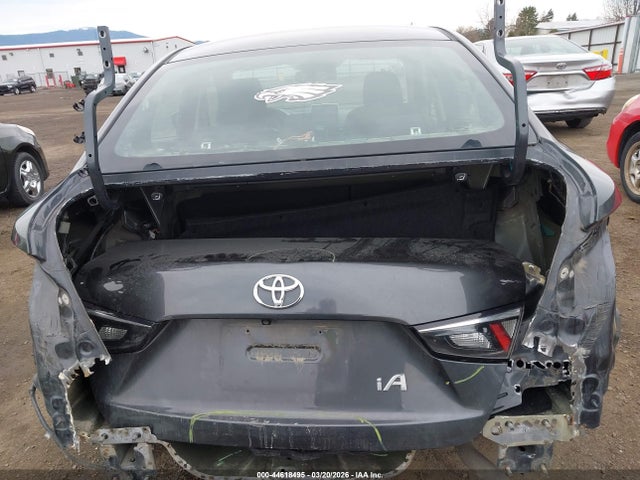 3MYDLBYV5HY178932 Toyota YARIS IA