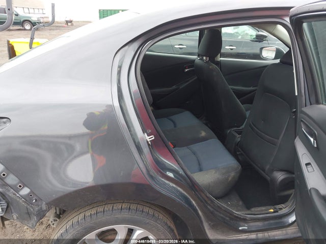 3MYDLBYV5HY178932 Toyota YARIS IA
