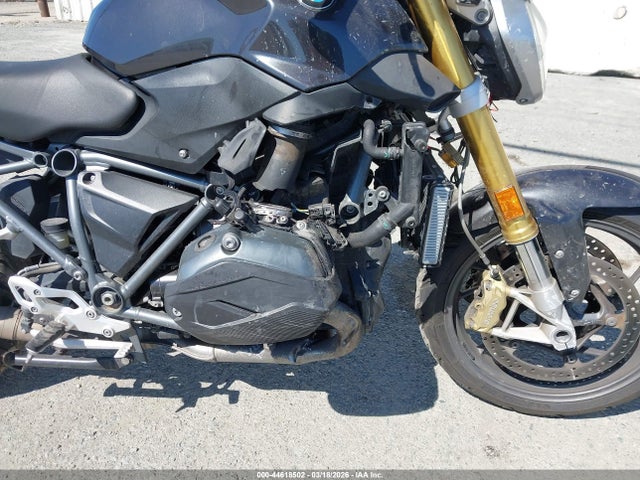 WB10A1402GZ197382 BMW R1200 R