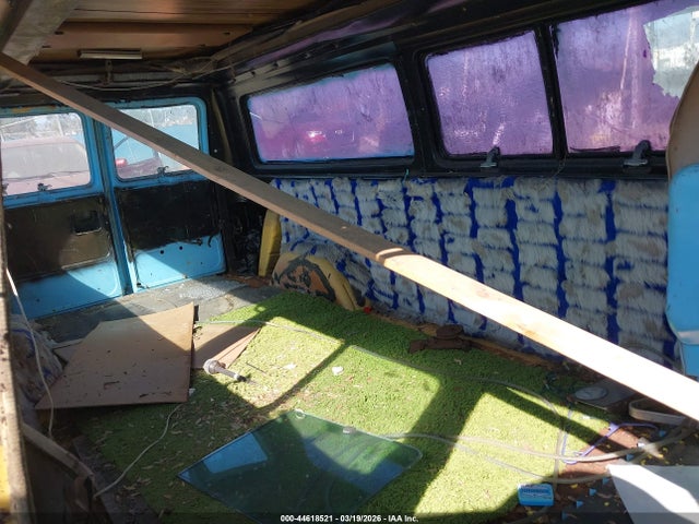 44618521 :رقم المزاد ، TGL2674528487 vin ، 1977 Gmc Van مزاد بيع