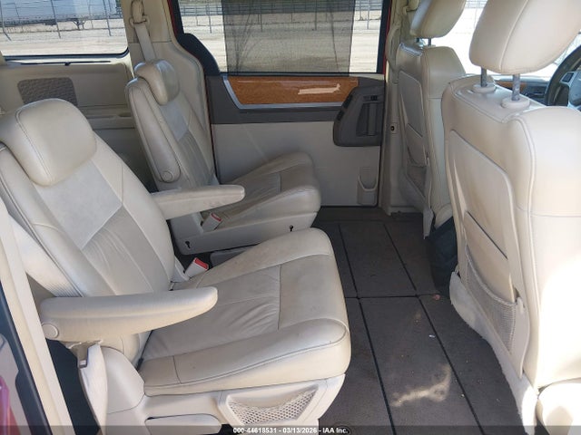 2008 Chrysler Town & Country Limited მანქანა იყიდება აუქციონზე, vin: 2A8HR64X28R629370, აუქციონის ნომერი: 44618531