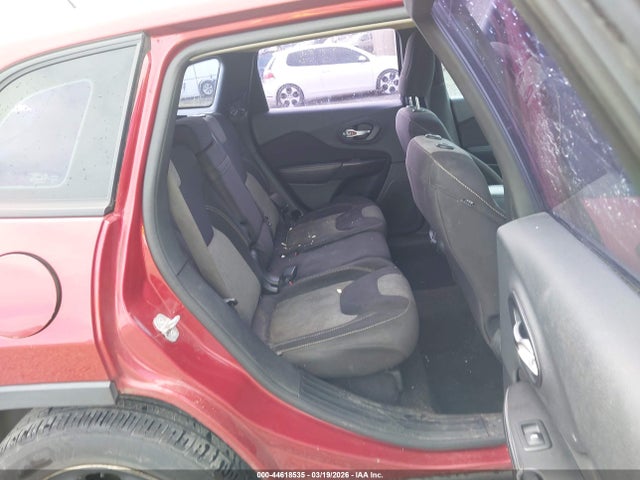 1C4PJLAB2EW162620 Jeep Cherokee Sport